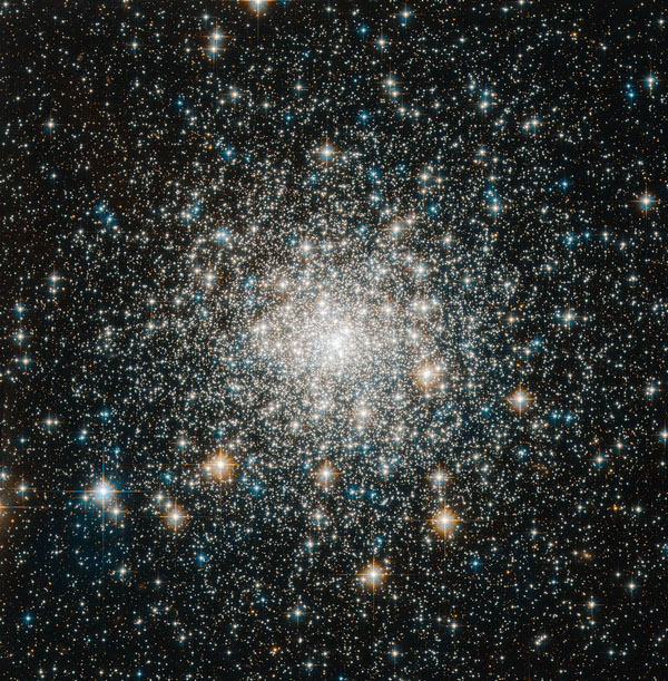 Фотографии космоса. Шаровое скопление Messier 70.