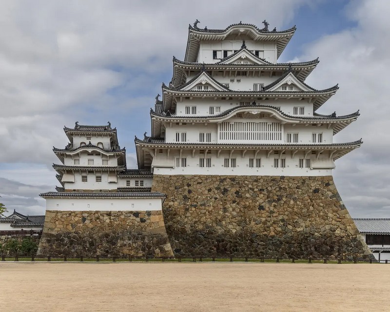 Фортеця на пагорбі Хімеяма: історія замку Хімедзі (ФОТО)