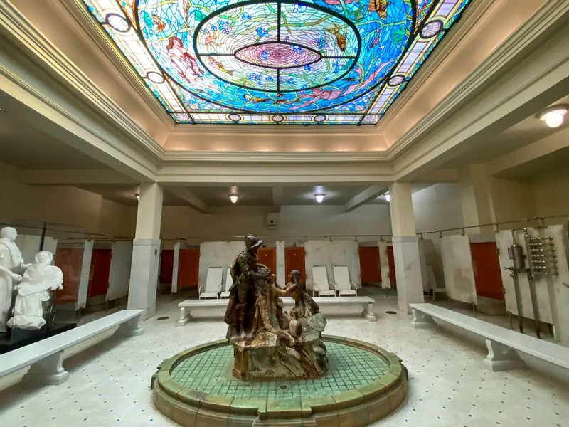 Лазня Фордайс: архітектурна перлина Гранд-Променаду (ФОТО)