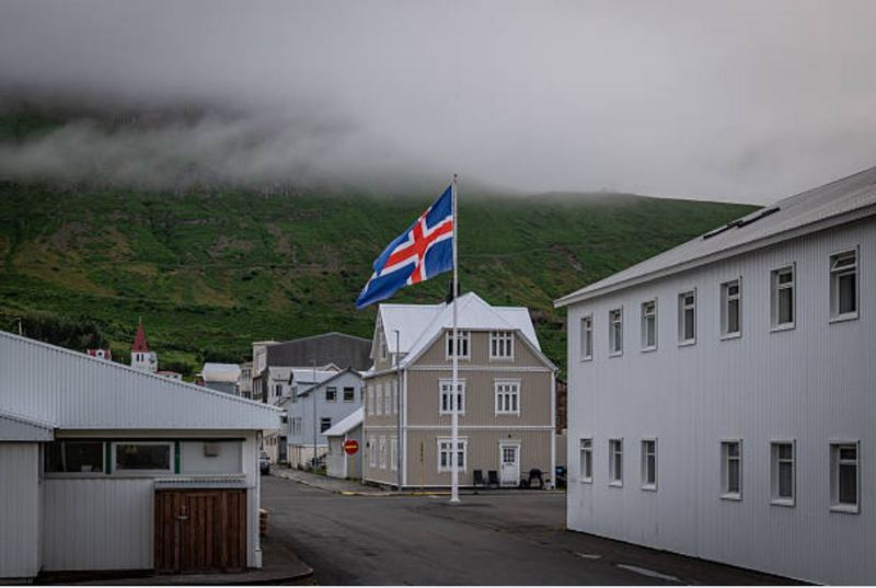 Ісландія запропонує провести референдум з питання вступу до ЄС восени