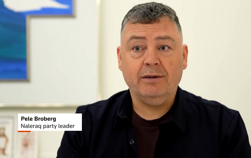 Пеле Броберг, лідер гренландської політичної партії «Налерак», дає інтерв'ю під час візиту до Копенгагена, Данія, 7 січня 2026 року. (Youtube/скриншот)