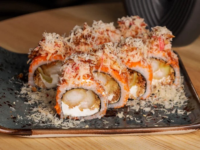 Доставка ролів у Львові від NOA