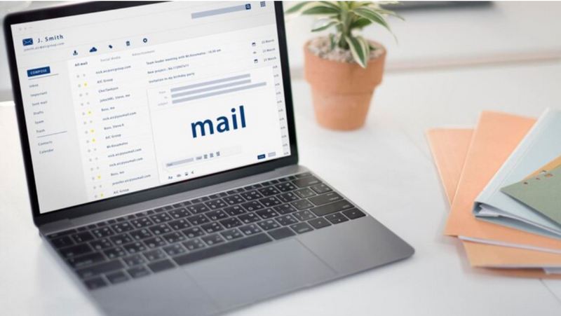 Письма перестают работать и приносят убытки? Пора изменить стратегию рассылки. (Freepik)