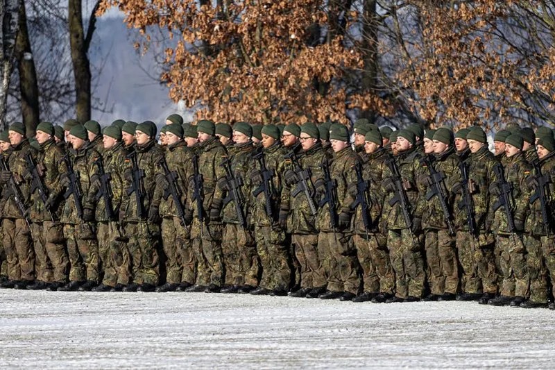 У Німеччині запроваджують контроль за тривалим перебуванням чоловіків призовного віку за межами країни