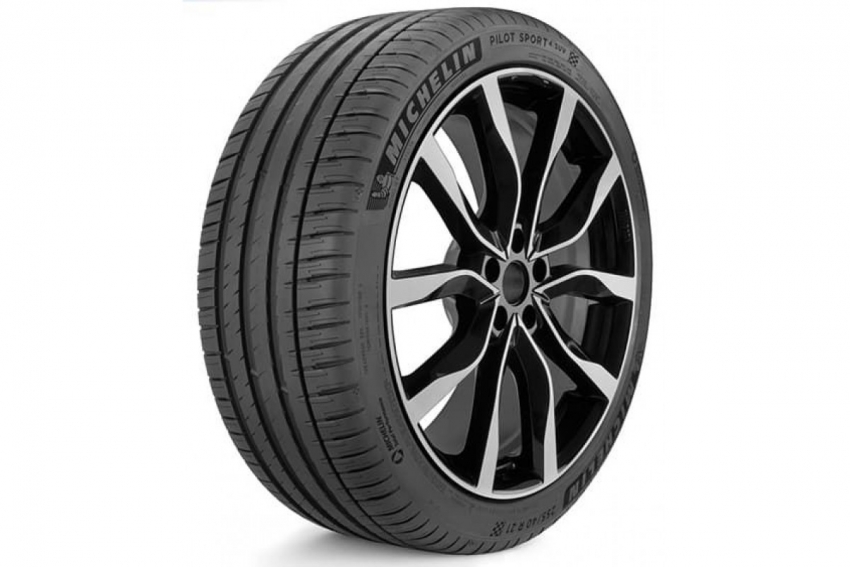 Michelin Pilot Sport 4