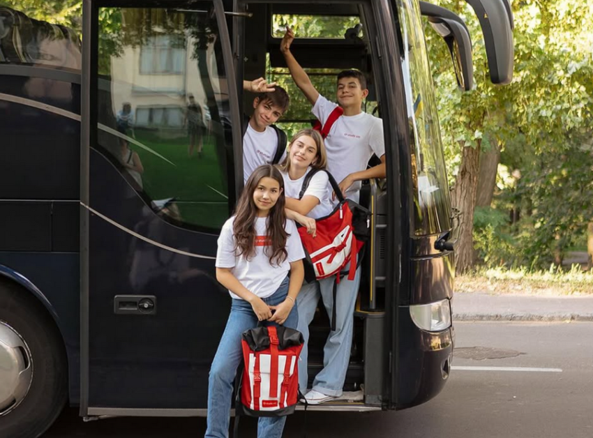 Освітні поїздки за кордон для дітей від Holidays Study