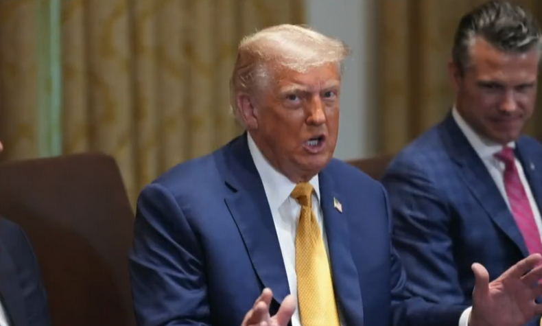 Трамп «найближчим часом» запровадить 10-відсоткові мита на товари з країн БРІКС (ВІДЕО)