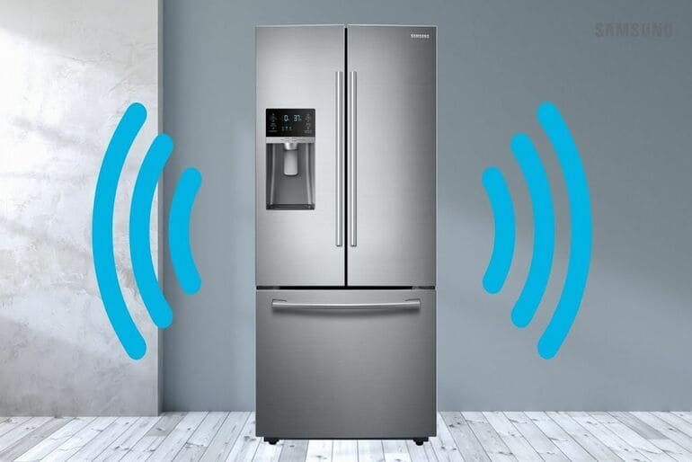 Почему холодильник издает странные звуки: основные причины и способы решения проблемы