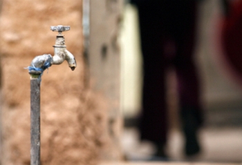 Более 400 китайских городов испытывают нехватку воды. Фото: LIU JIN/AFP/Getty Images