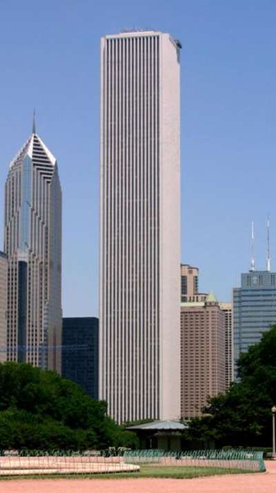 Чейз тауэр, 10-е по высоте здание в Чикаго. Фото: wikipedia.org