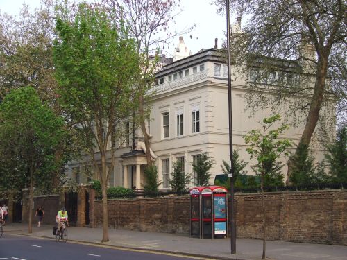 Будівля посольства Росії в Лондоні. Фото: rusemb.org.uk