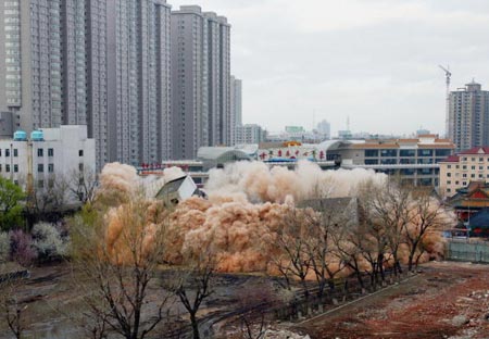 21-го квітня 2005 року в місті Шеньян провінції Ляонін. Фото: China Photo/getty Images