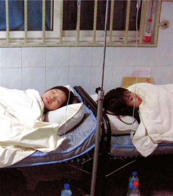 Две пострадавшие находятся в больнице №1 района Хуайжоу. Фото с epochtimes.com