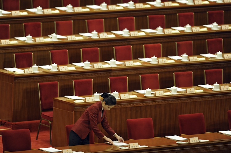 18-й з'їзд компартії Китаю відбудеться 8 листопада 2012 року в Великому залі народних зборів у Пекіні. На з'їзді Сі Цзіньпін стане генеральним секретарем партії, а Лі Кецян — прем'єр-міністром. Фото: Liu Jin/AFP/Getty Images
