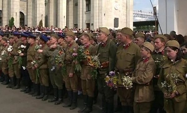 «Вахта памяти» прошла во многих городах Белоруссии и России. Фото: Вести.ру 