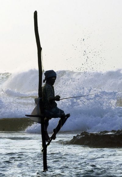 Особенности Шри Ланкийской рыбалки. Фото: LAKRUWAN WANNIARACHCHI/AFP/Getty Images