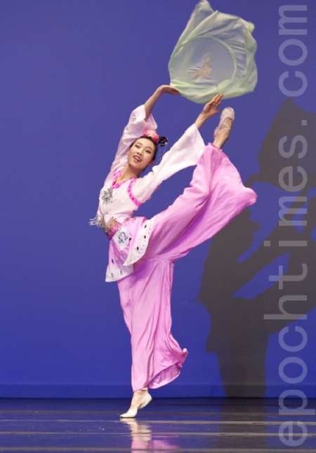 В Нью-Йорке стартует первый тур Международного конкурса классического китайского танца 2009. Фото: The Epoch Times