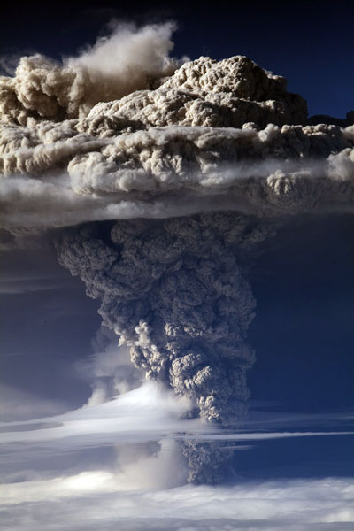 Вулкан в Чили: 40 лет не наблюдалось ничего подобного. Фото: rus.ruvr.ru