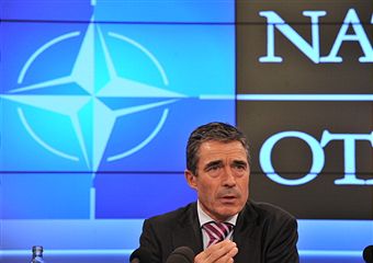Генеральний секретар НАТО Андерс Фог Расмуссен: «Європа може втратити свої військові позиції». Фото: Georges Gobet/ Getty Images