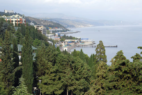 Алуштинская набережная. Фото: Владимир Бородин/Великая Эпоха.