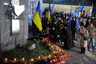 Пам'ятник жертвам Голодомору в Україні в 1932-1933 рр. Фото: Володимир Бородін/Велика Епоха