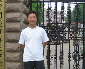 Китайский правозащитник, член китайского демократического союза Го Чуань. Фото предоставил Го Чуань