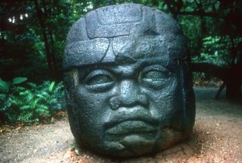 Некоторые исследователи считают, что мезоамериканская культура ольмеков имеет китайское происхождение. (Photos.com)