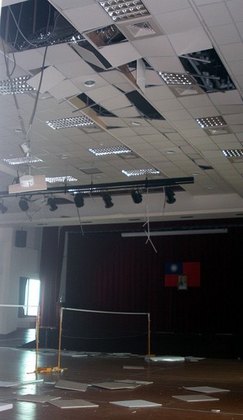 Наслідки землетрусу на Тайвані. 4 березня 2010 р. Фото: Цан