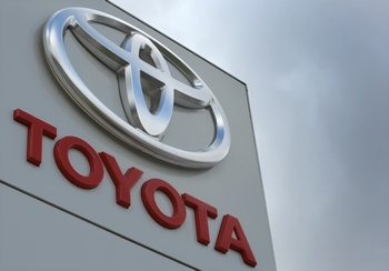 Вчора, 4 квітня, корпорація Toyota Motor заявила, що тимчасово закриває всі свої заводи у Північній Америці. Фото:ANDREW YATES/Getty Images