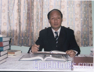 Шанхайський адвокат-правозахисник Чжен Енчун. Фото: Велика Епоха