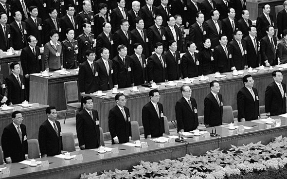 Заседания 17-го съезда компартии Китая 21 октября 2007 года в Пекине. 18-ый съезд осенью 2012 года могут отложить из-за внутрипартийного противостояния между двумя влиятельными кланами. Фото: Guang Niu/Getty Images