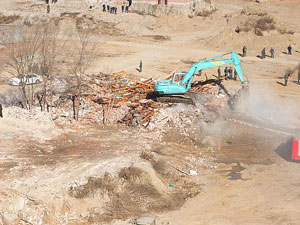Дом Ху Куамин превращают в руины. Фото предоставлено Ху Куамин