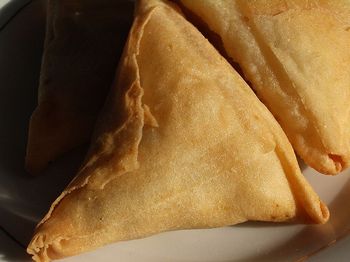 Самса — узбецька страва. Фото: Вікіпедія