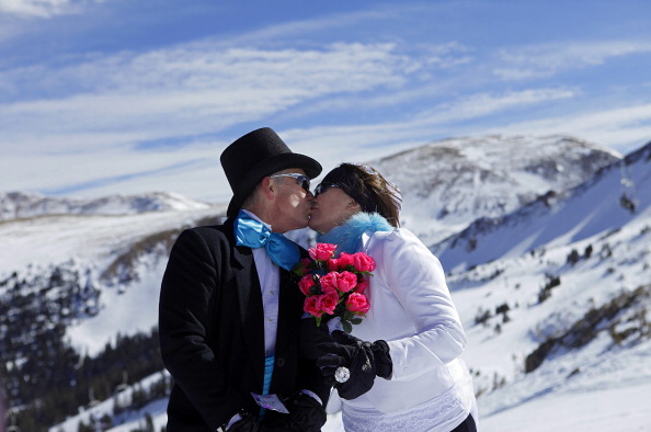Медики призывают избегать поцелуев в День всех влюблённых