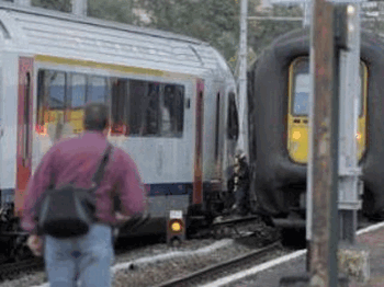 В железнодорожной катастрофе в Бельгии пострадали 56 человек. Фото с сайта newsru.com