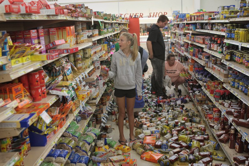 м. Мінерал, штату Вірджинія 24 серпня 2011. Один з магазинів після землетрусу 23 серпня. Фото: Scott Olson / Getty Images 