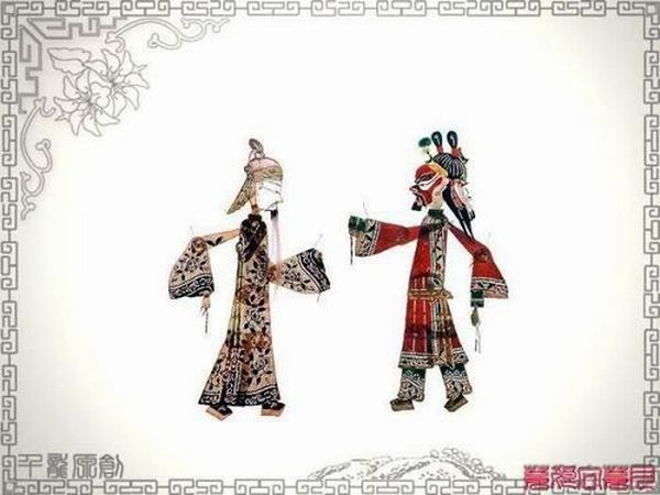 Фігурки-персонажі китайського театру тіней. Фото з secretchina.com 
