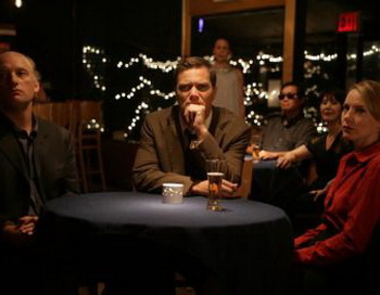 Кинообзор: «Пропавший без вести» (Слева на право) Френк Вуд, Майкл Шеннон и Эми Райан . Фото: Strand Releasing