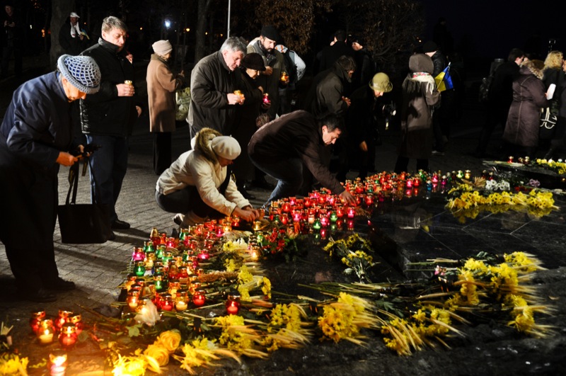 Поминальные мероприятия в память о жертвах Голодомора 1932-1933 годов состоялись в Киеве 26 ноября. Фото: Владимир Бородин/The Epoch Times Украина 