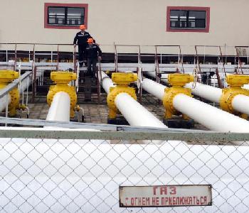 В этом году Украина закупила 26 млрд кубометров газа. Это почти половина объёма, согласно подписанному контракту в январе сего года. Фото: SERGEI SUPINSKY/AFP/Getty Images