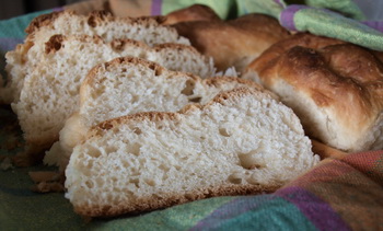 Домашний хлеб. Фото: Хава Тор. The Epoch Times