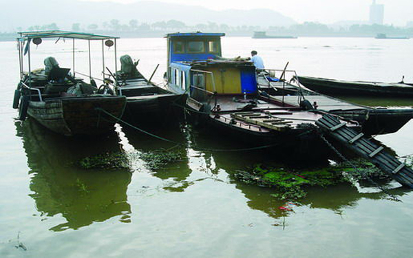 Бассейн реки Сян сильно загрязнен токсинами тяжелых металлов. Фото: epochtimes.com