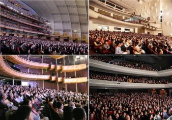Кращі театри світу запрошували Shen Yun під час гастролей трупи в 2009 році. Фото: The Epoch Times