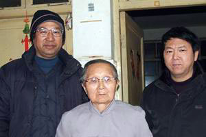 Чжу Юйфу, мать Чи Цзяньвэй, Лу Гэнсун (слева на право). Фото: Великая Эпоха