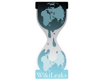 Сайт WikiLeaks обнародовал более 250 тыс. секретных документов американских дипломатов. Фото: FABRICE COFFRINI/AFP/Getty Images