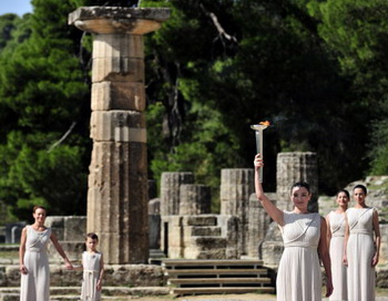Первинне значення в отриманні здоров'я стародавні греки приділяли зовсім не фізичній культурі, а душевному стану. Фото: ARIS Messinis/afp/getty Images