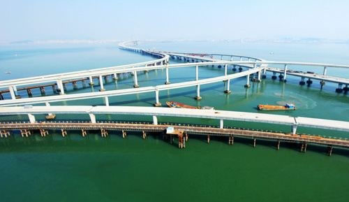 Самый длинный мост в мире открылся в Китае. Фото: epochtimes.com