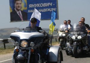 Володимир Путін на мотоциклі. Фото: kremlin.ru
