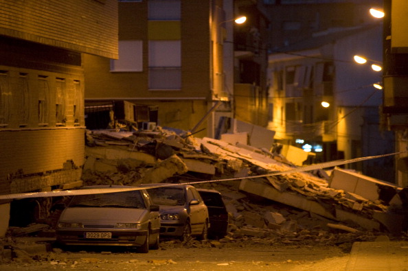 В юго-восточной Испании вечером произошло два землетрясения силой от 4,5 до 5,2 баллов. Фото: JORGE GUERRERO/Getty Images