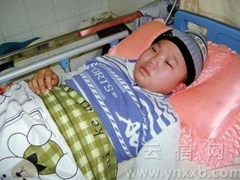 Половина хворих на білокрів'я в Китайській Народній Республіці - це діти. Фото з epochtimes.com